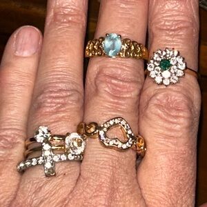 Lot Costume Gold and Silver Colored Rings